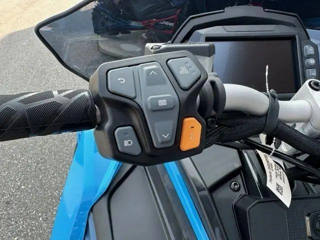 2024 Polaris 850 Indy Xc 137 alt