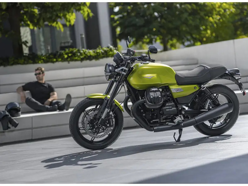 2026 Moto Guzzi V7 SPORT