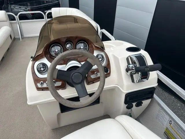 2008 Princecraft Vantage 22 Merc 60hp alt