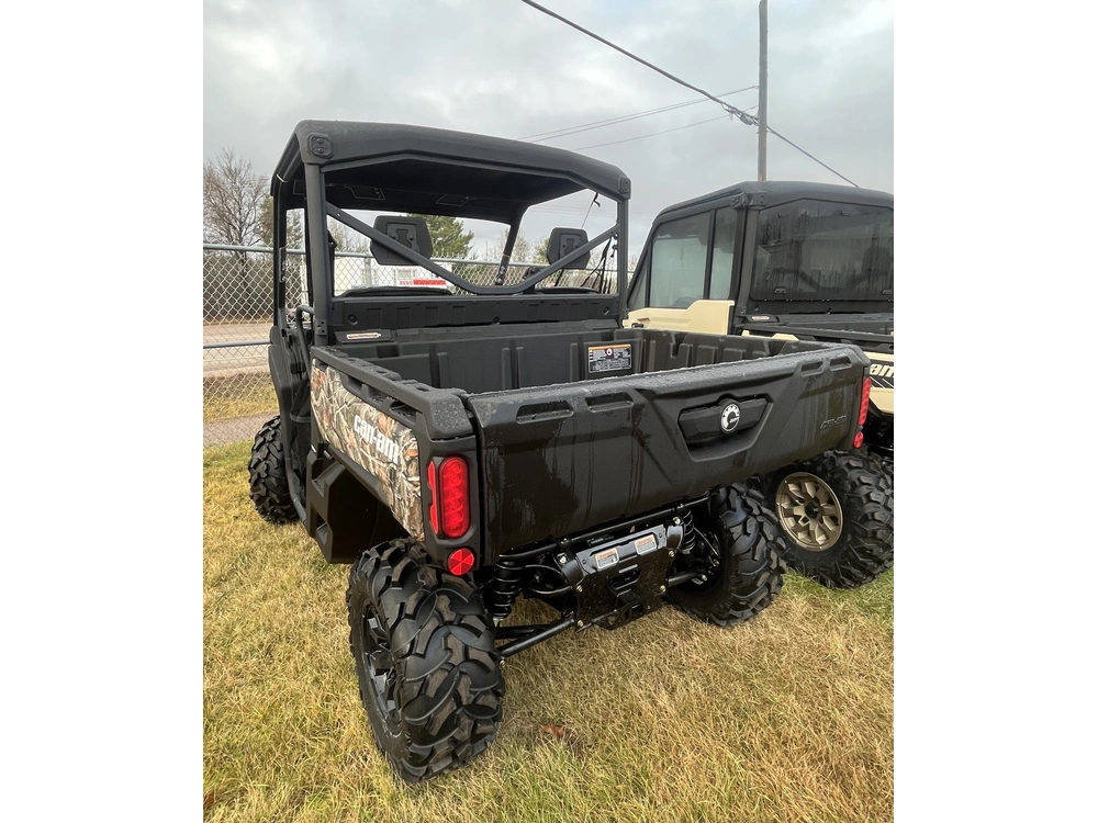 2025 Can-am Def Xt 64 Hd10 8csb alt