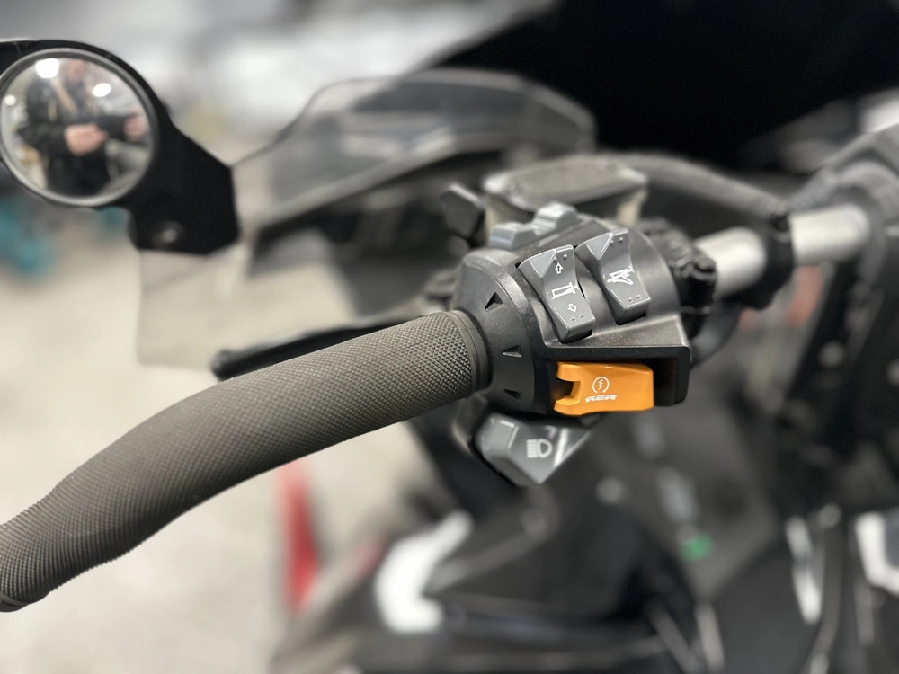 2017 Bombardier Renegade X 1200 4tec alt