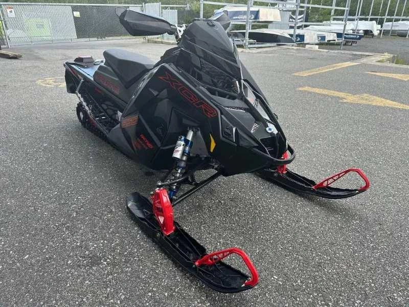 2023 Polaris 850 Indy Xcr 136 alt