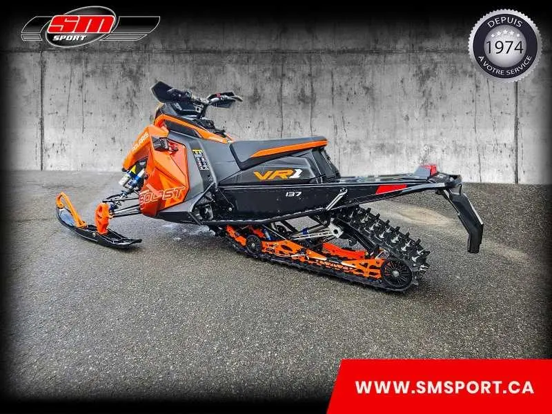 2024 Polaris PATRIOT BOOST INDY VR1 137