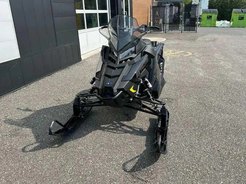 Polaris 850 Assault 144 2021 alt