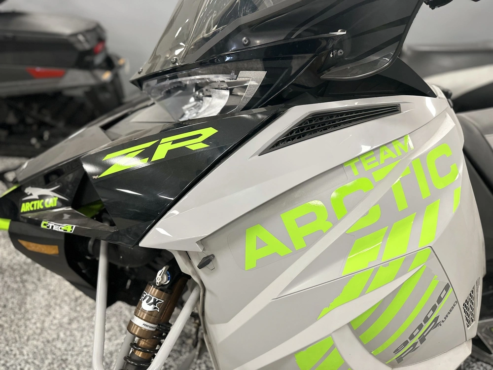 2018 Arctic Cat Zr 9000 Rr alt