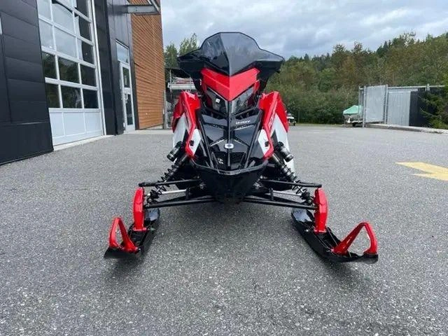 2023 Polaris 850 Indy Adventure 137 alt