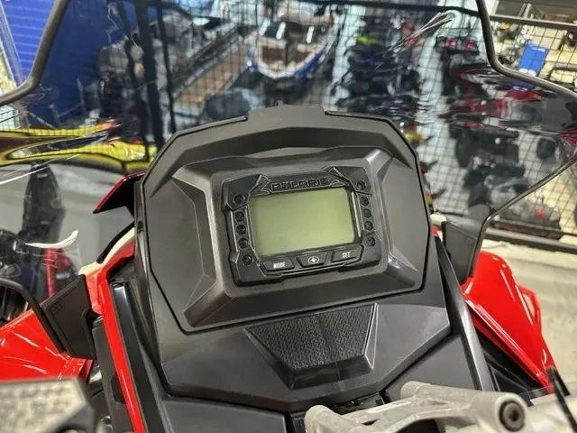 Polaris 850 Switchback Xc 146 2023 alt