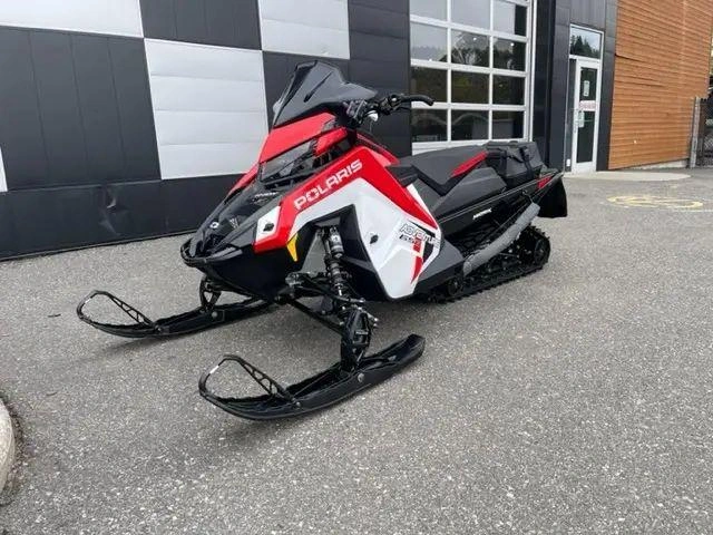 2023 Polaris 650 Indy Adventure 137 alt