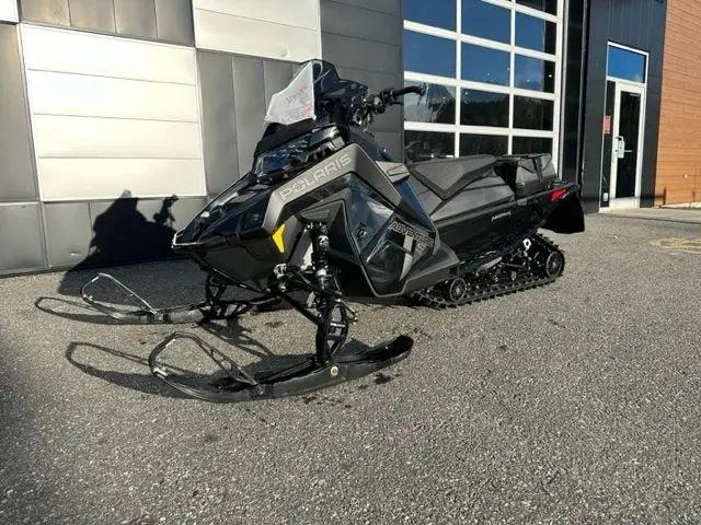 2023 Polaris Prostar S4 Indy Adventure 137 alt
