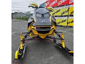 2023 Ski-Doo MXZX 600 RS E-TEC