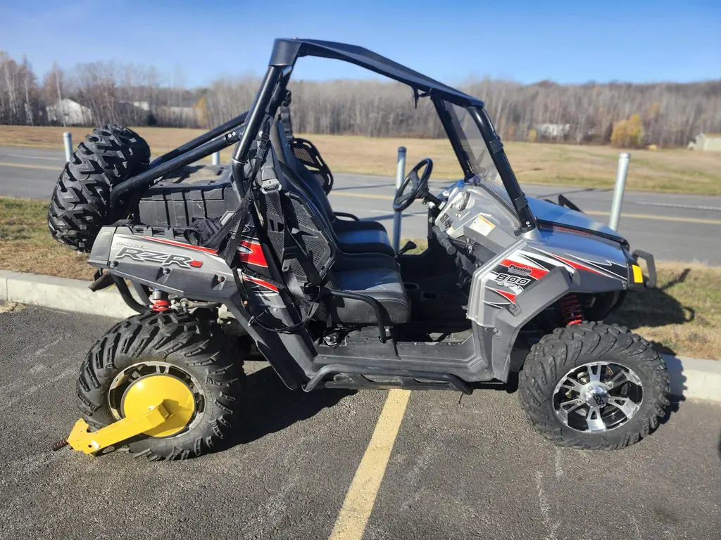 2009 Polaris RZR S 800 xc