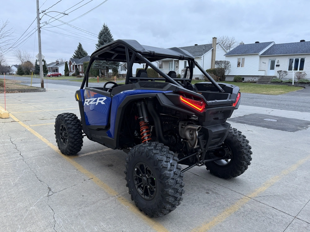 Polaris Rzr Xp 1000 Ultimate 2025 alt