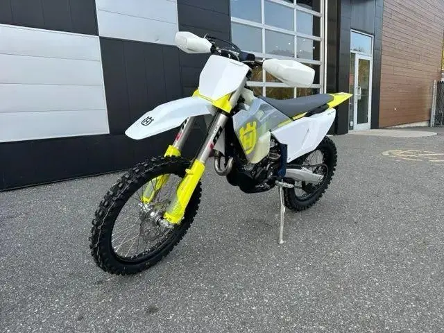 2024 Husqvarna FX 350 thumbnail 3