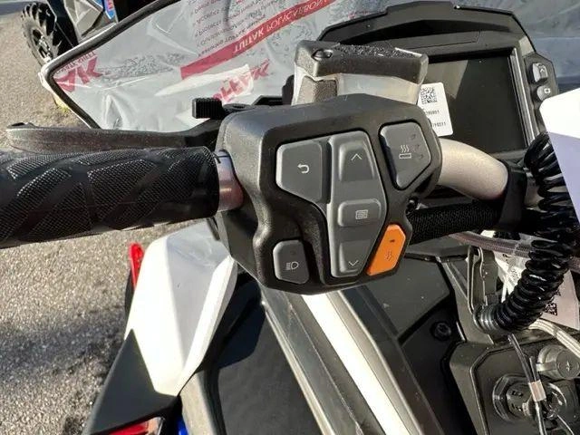Polaris Prostar S4 Indy Xc 137 2023 alt