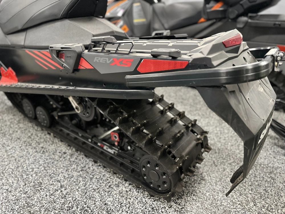 2017 Bombardier Renegade X 1200 4tec alt