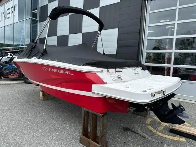 2016 Regal 1900 Es 4.5litres alt