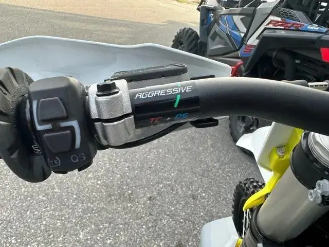 2024 Husqvarna FX 350 thumbnail 6