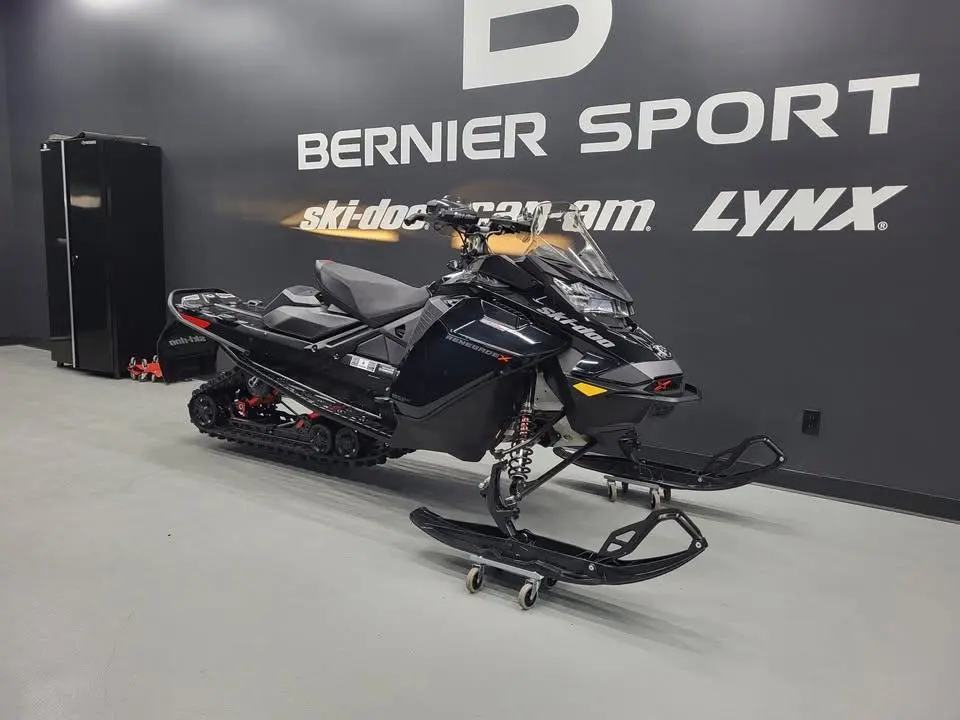 2022 Ski-Doo MOTONEIGE 2022 RENEGADE X 600R ICE RIPPER 1.5