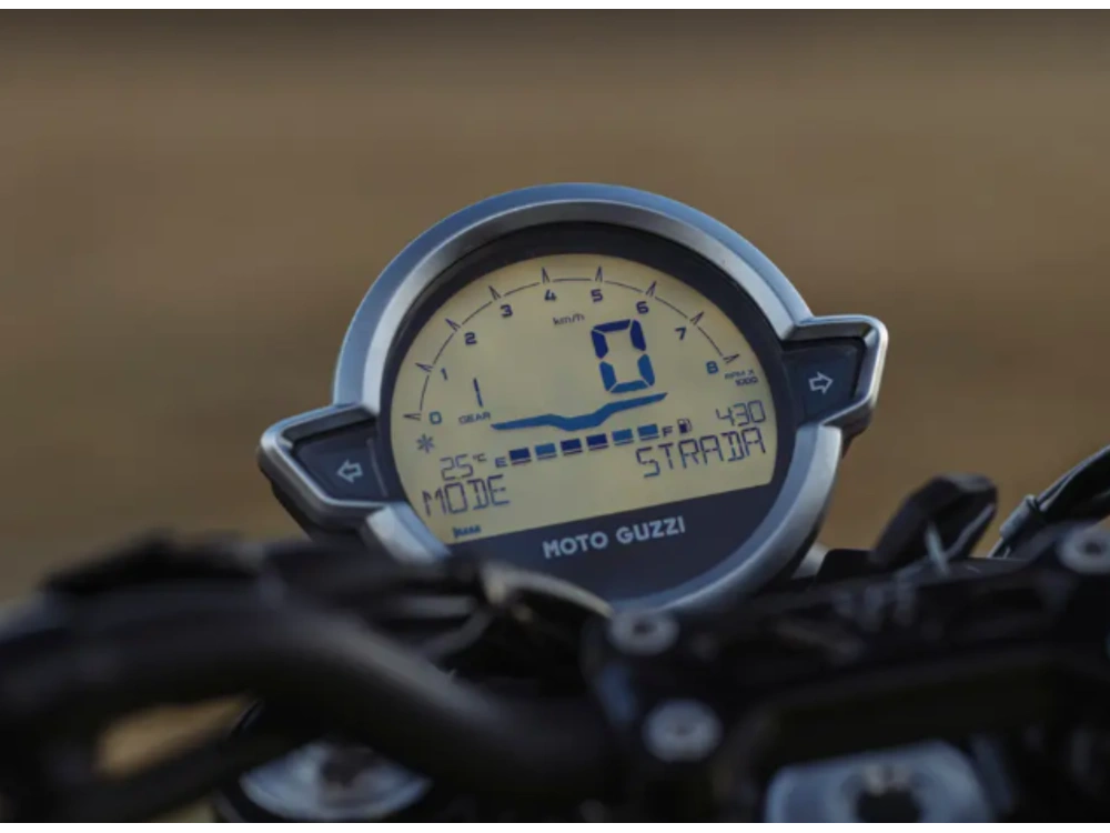 2026 Moto Guzzi V7 Sport alt