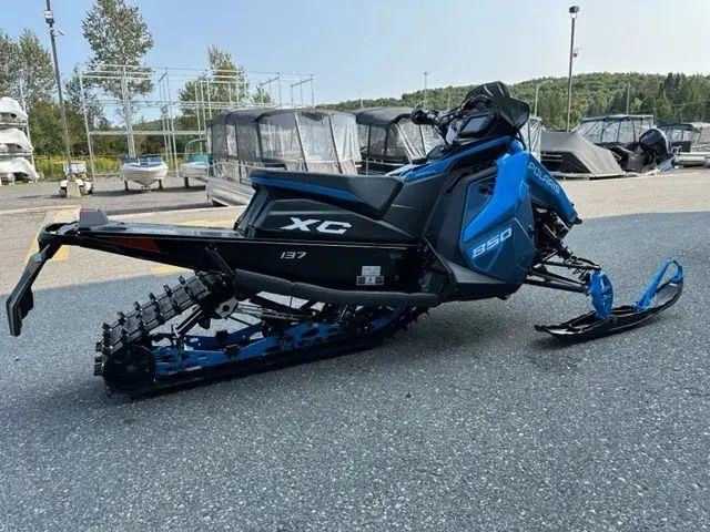2024 Polaris 850 Indy Xc 137 alt