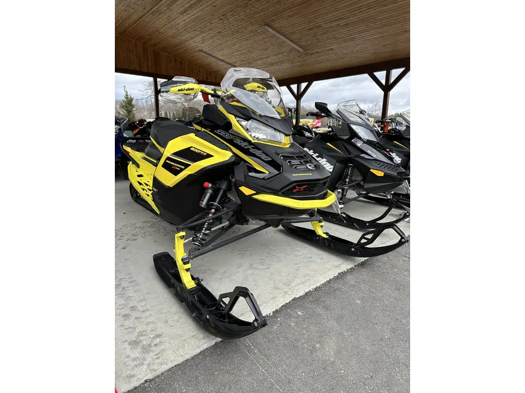 2021 Ski-Doo Renegade® X-RS® 900 ACE™ Turbo - Yellow/Black 