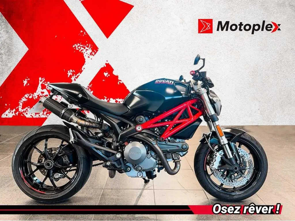 2012 Ducati Monster 796