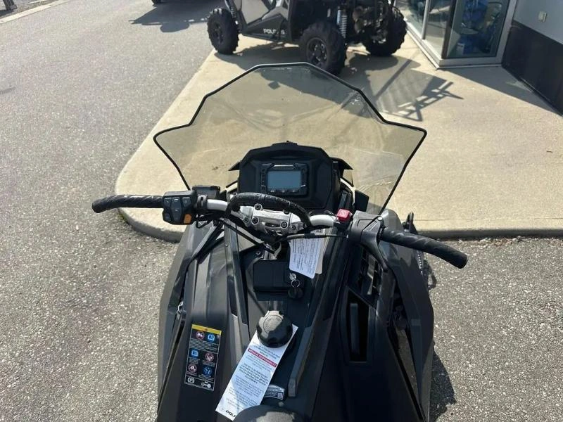 Polaris 650 Voyageur 146 2024 alt