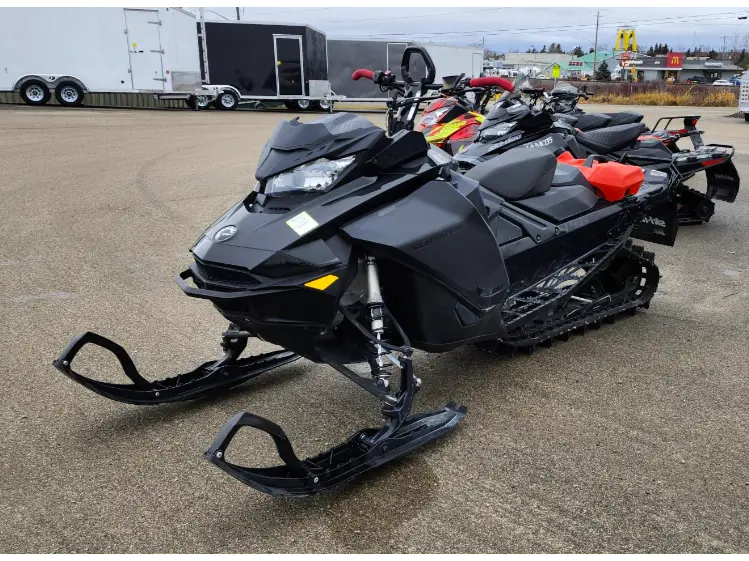 2021 Ski-Doo SUMMIT SP 146 850 ETEC 2.5