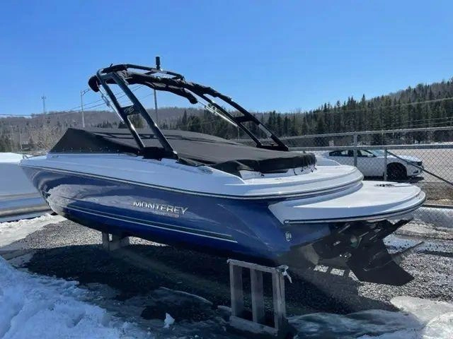 Monterey 224fs Bowrider 2023 alt