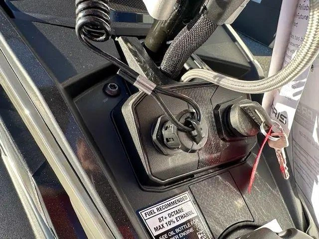 2024 Polaris Prostar S4 Indy Xc 137 alt
