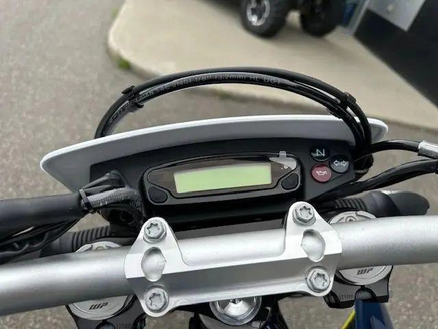 2024 Husqvarna 701 Enduro alt