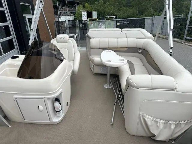 2008 Princecraft Vantage 22 Merc 60hp alt