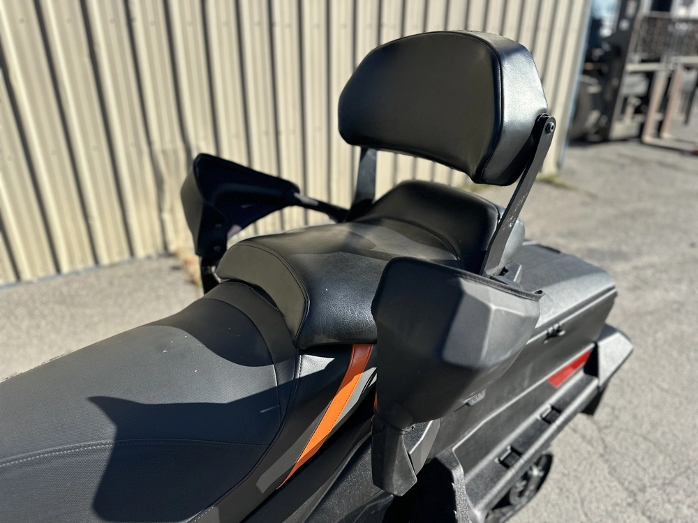2017 Yamaha Srviper S-tx Dx alt