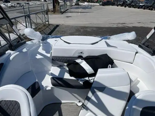 Monterey 224FS BOWRIDER 2023