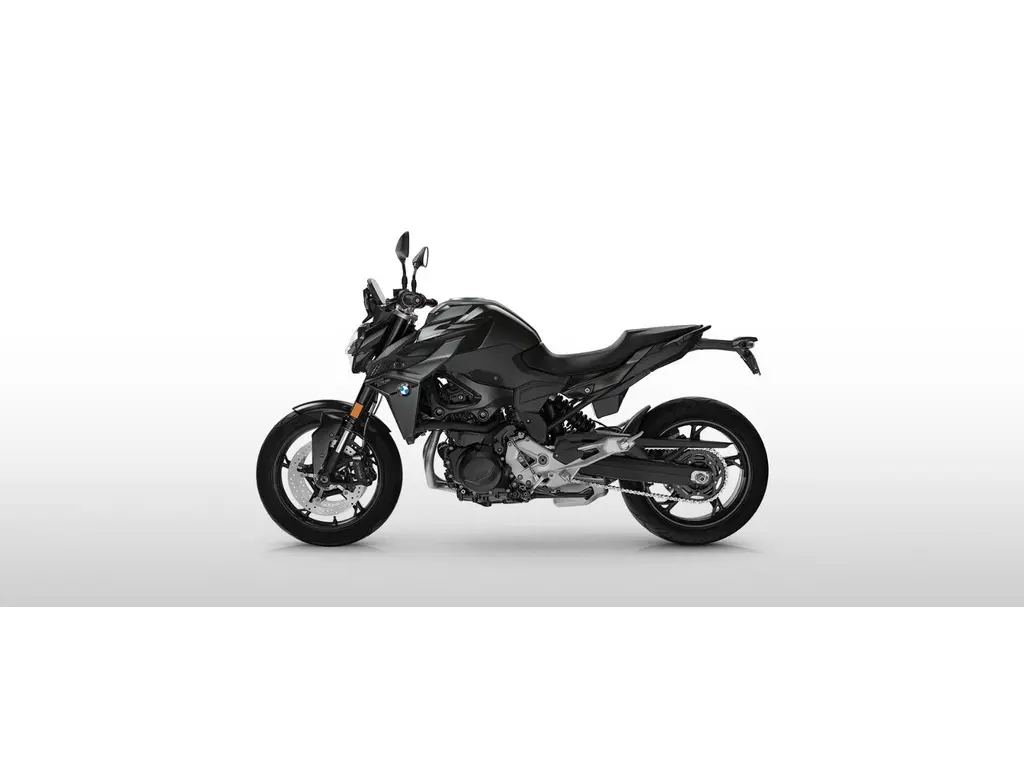 2025 BMW F900R TRIPLE BLACK