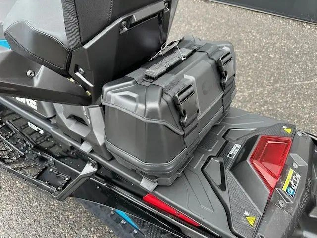 2024 Polaris Prostar S4 Indy Adventure 137 alt