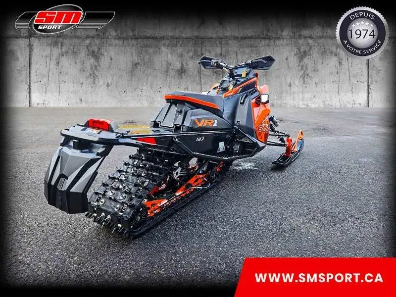 2024 Polaris PATRIOT BOOST INDY VR1 137