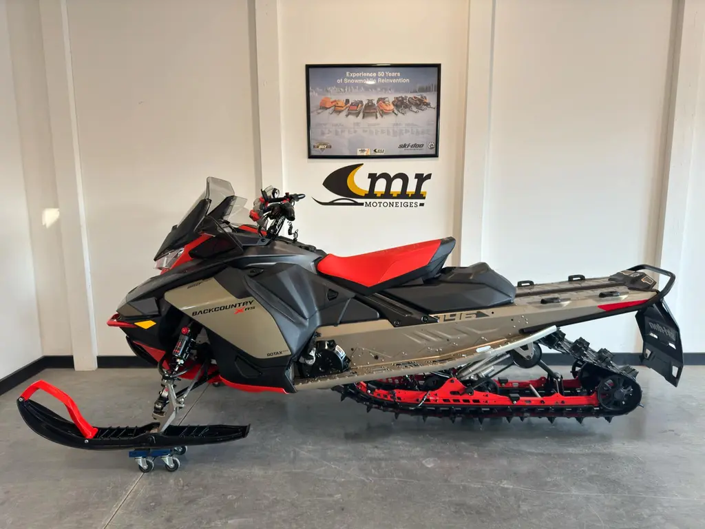 Ski-Doo BACKCOUNTRY XRS  2022