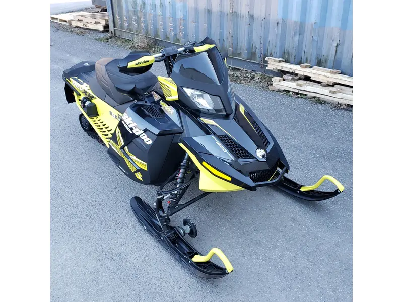 2015 Ski-Doo MXZ 1200 X