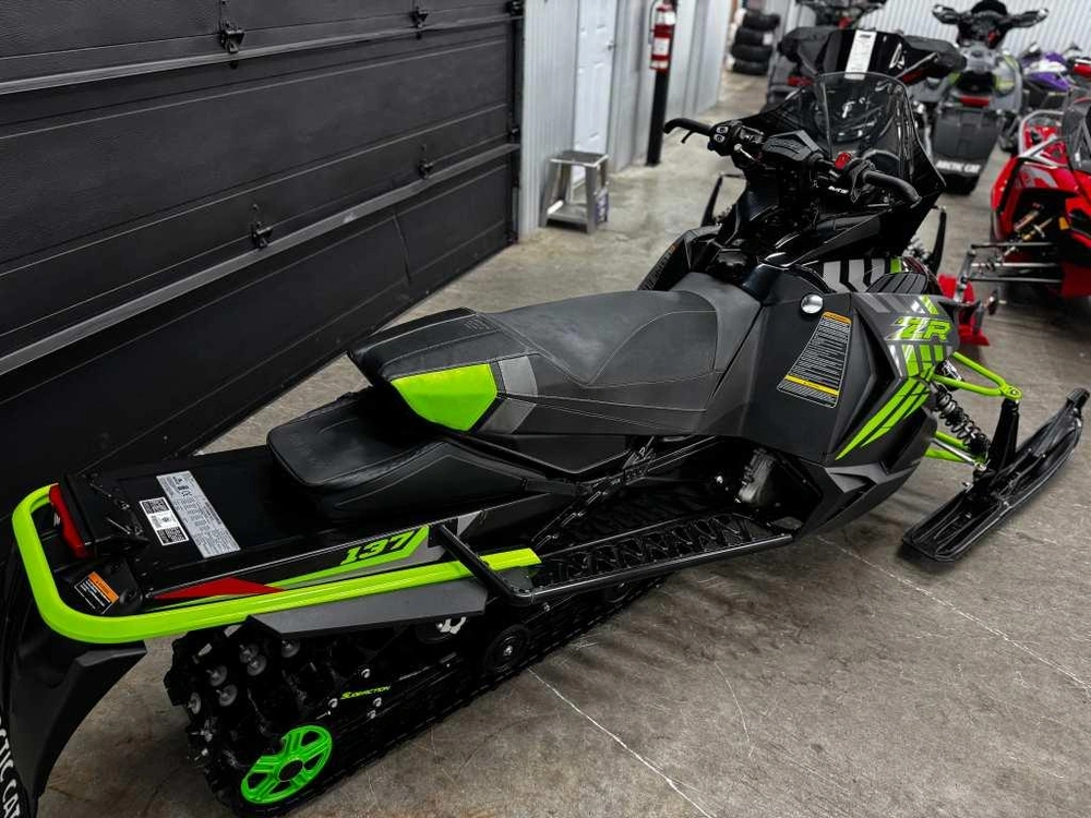 Arctic Cat Zr7000 Ltd 2017 alt
