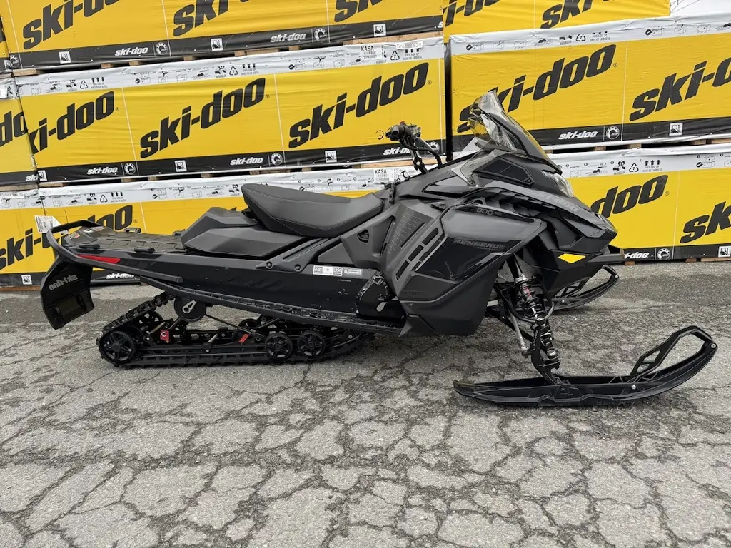 Ski-Doo RENEGADE ADRENALINE 900 ACE 2024