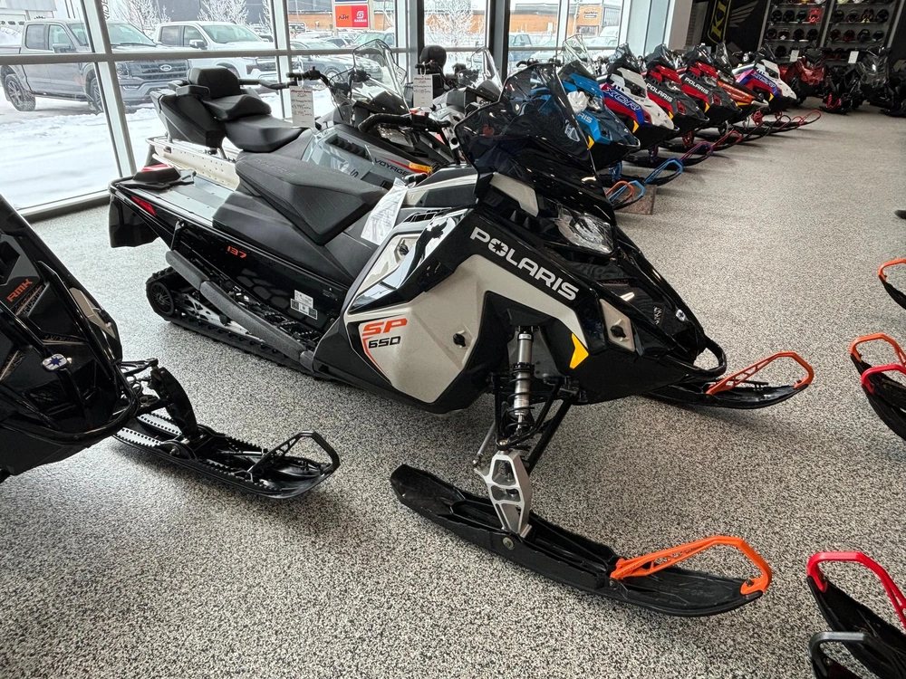 2025 Polaris 650 Indy Sp 137 alt