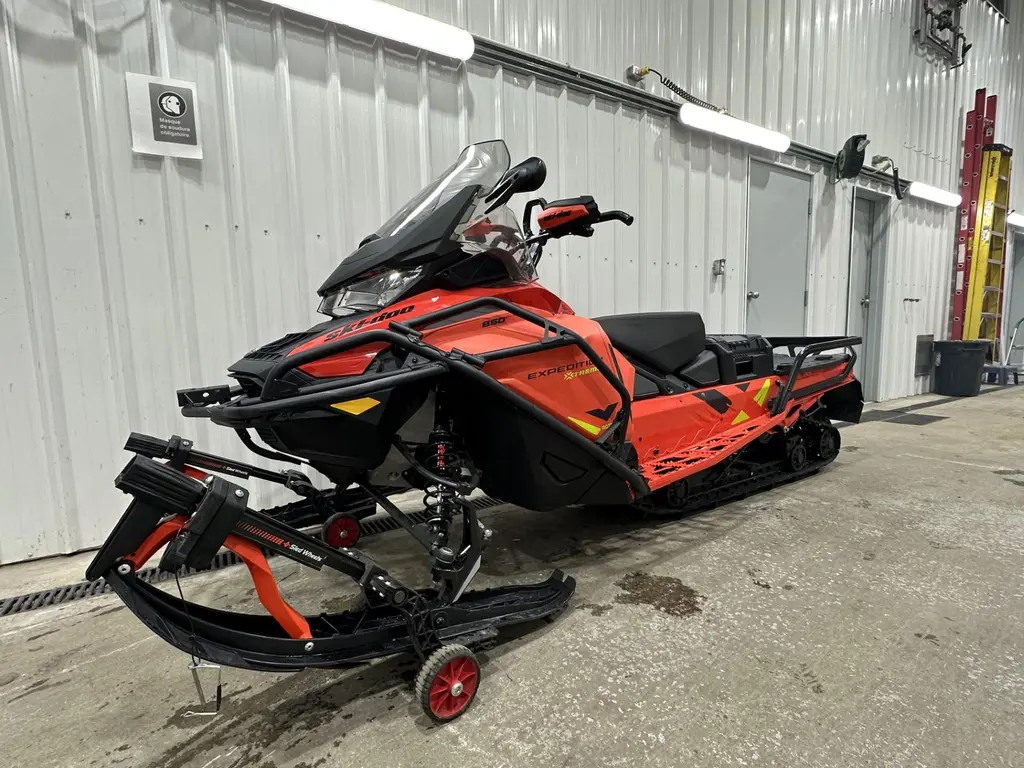 2021 Ski-Doo Expedition Extreme 850 E-TEC