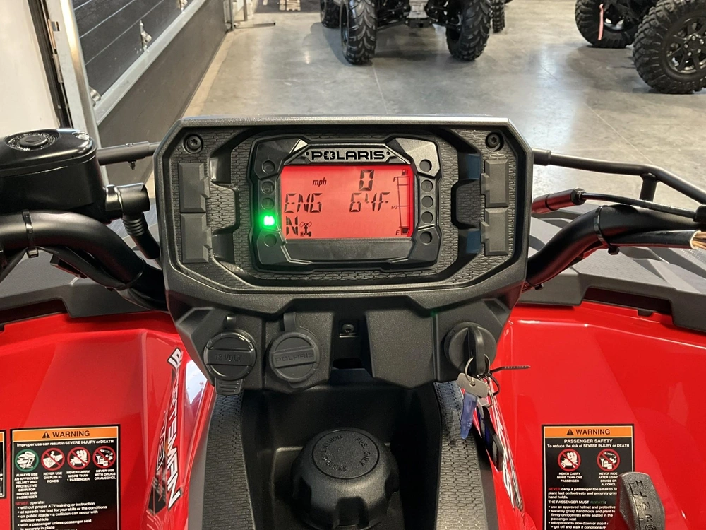 Polaris Sportsman 570 Touring 2025 alt