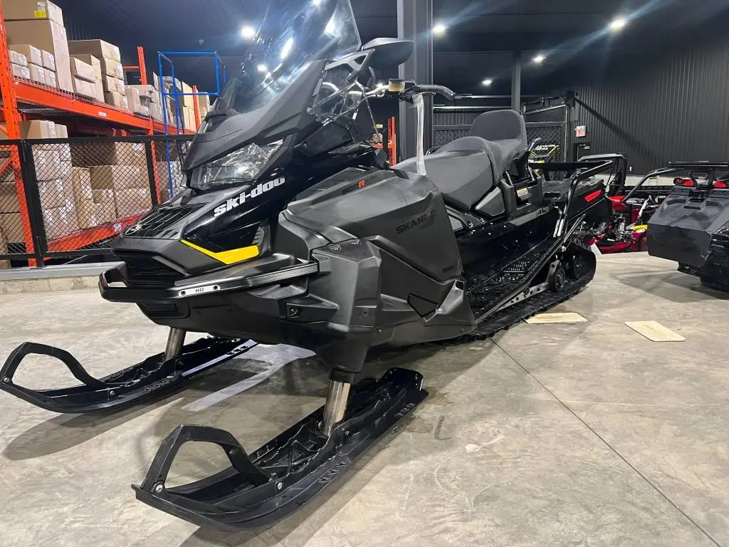 2022 Ski-Doo SKANDIC 600R SWT