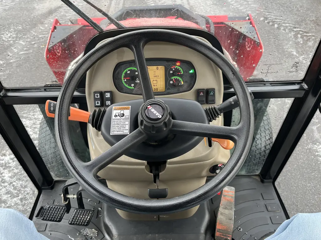 Case IH Farmall 55C CVT 2018