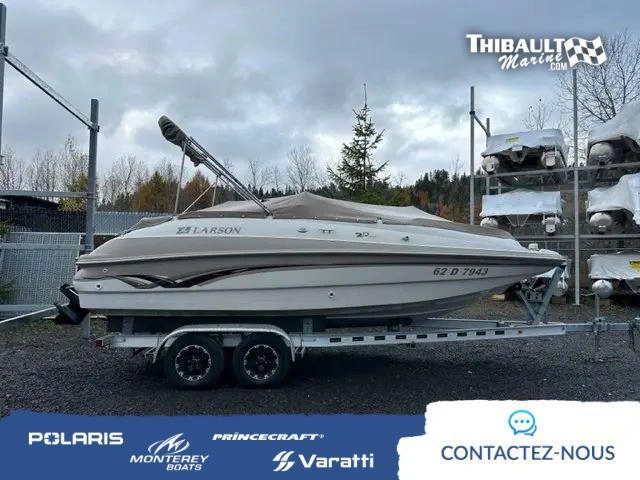 1999 Larson Escape 213 alt