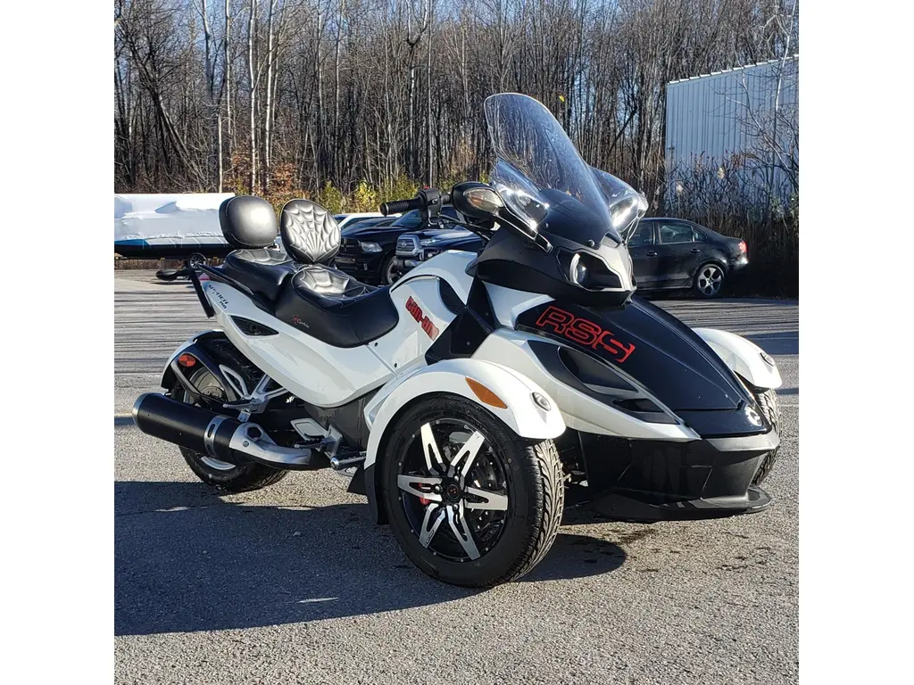 Can-Am SPYDER RSS SE5  2011