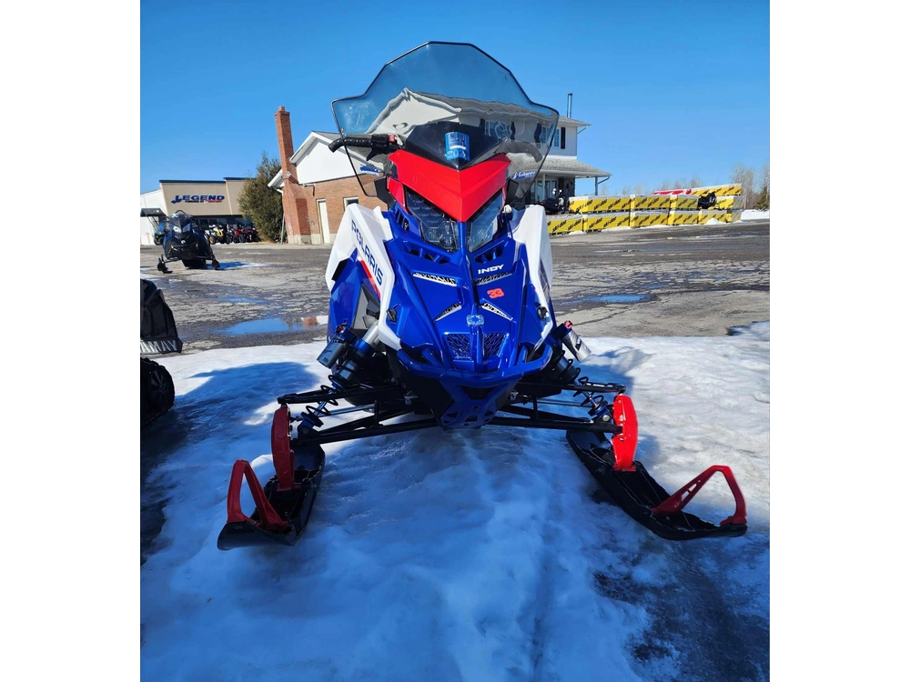 2022 Polaris Xcr850 alt