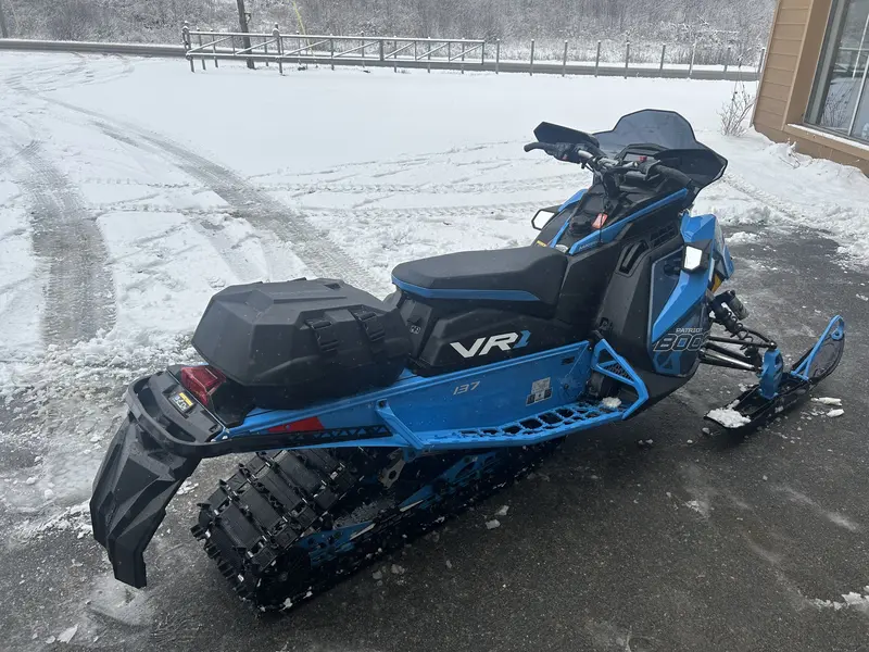 2024 Polaris INDY VR1 BOOST